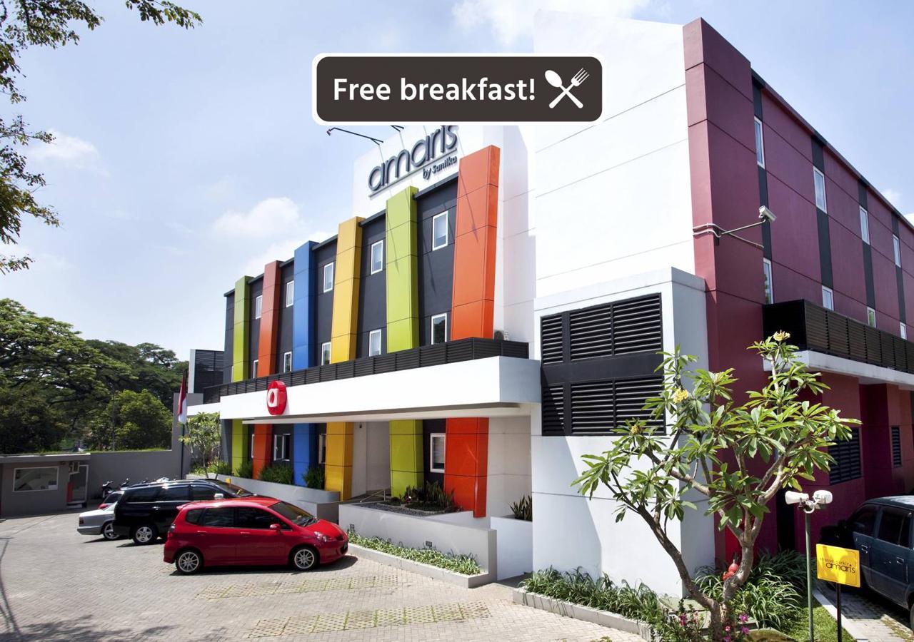 Amaris Hotel Cimanuk Bandung Exterior foto