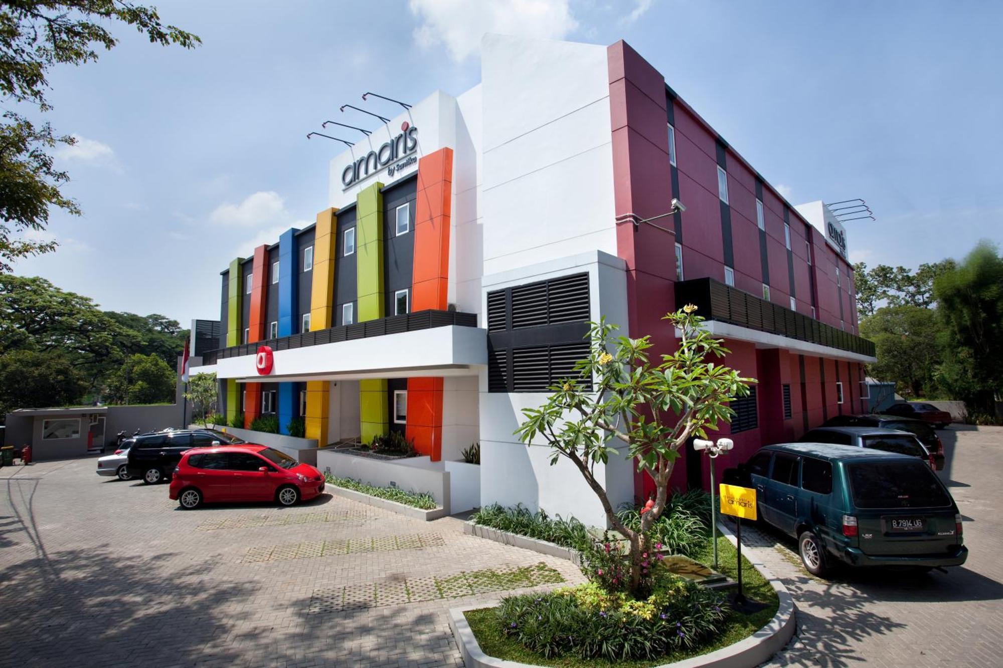 Amaris Hotel Cimanuk Bandung Exterior foto